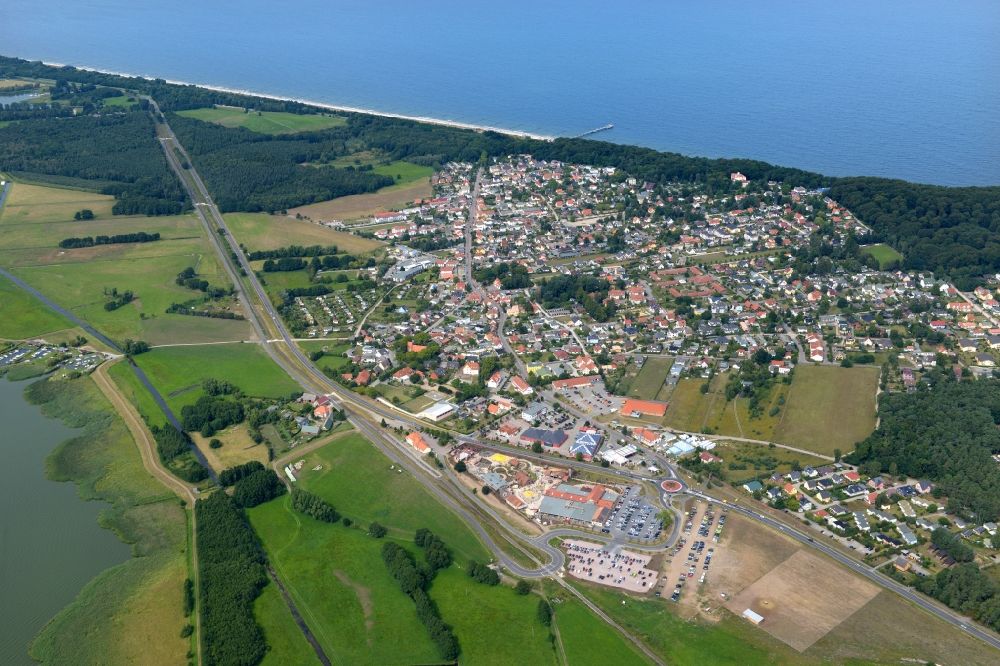 Aerial photograph Koserow - Cityscape Koserow on the coast of the Baltic Sea on the island of Usedom in Mecklenburg Western Pomerania