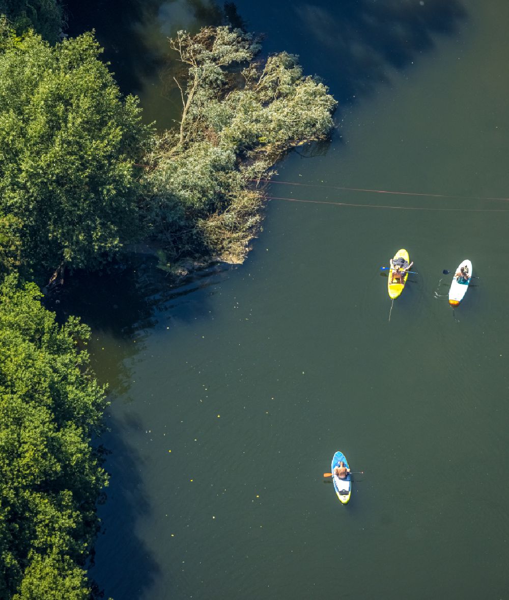 Aerial photograph Krudenburg - Paddle boats on the water surface on the Lippe in Krudenburg in the Ruhr area in the state of North Rhine-Westphalia, Germany