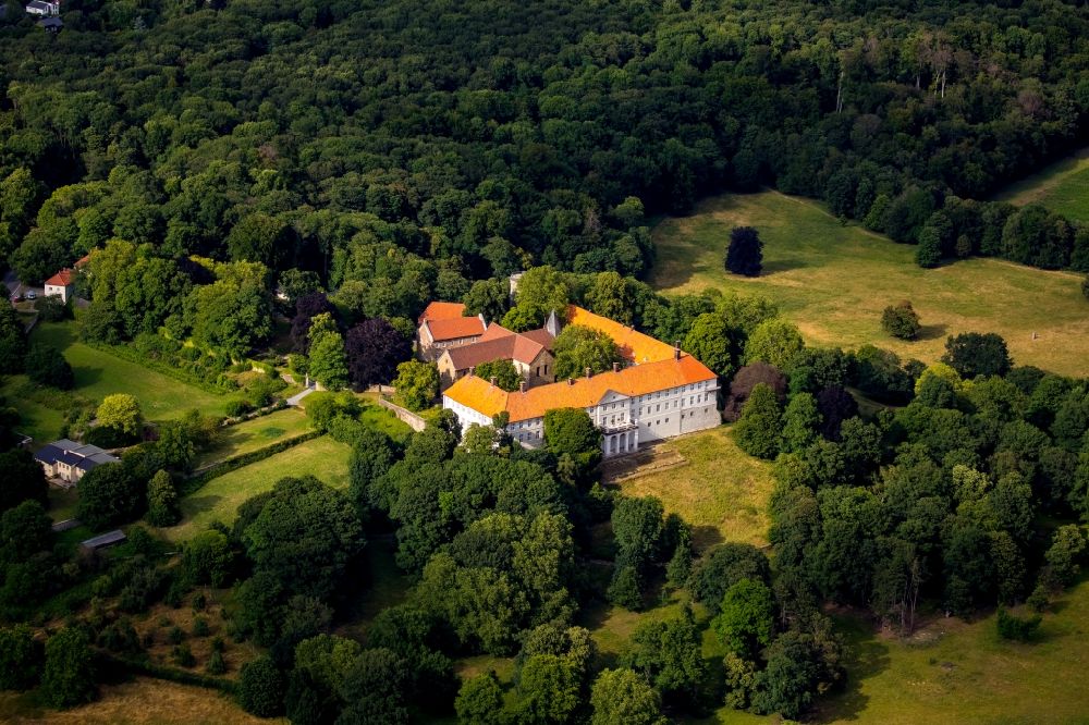 Aerial photograph Selm - Palace Cappenberg in the district Cappenberg in Selm in the state North Rhine-Westphalia, Germany