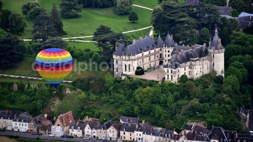 Chaumont-sur-Loire from the bird's eye view: Palace in Chaumont-sur-Loire in Centre-Val de Loire, France
