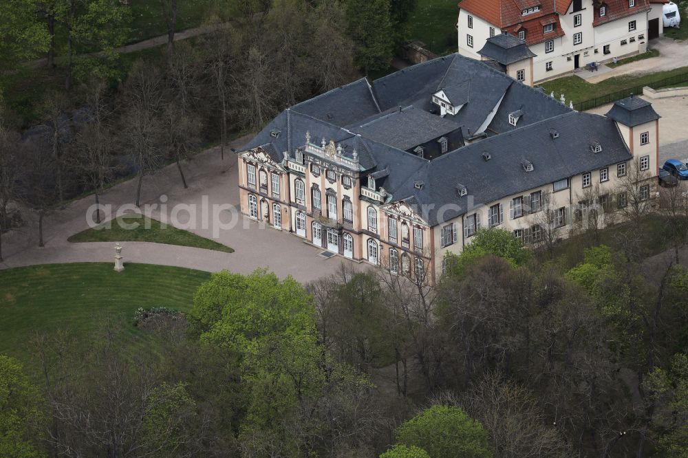 Aerial image Molsdorf - Palace on place Schlossplatz in Molsdorf in the state Thuringia, Germany