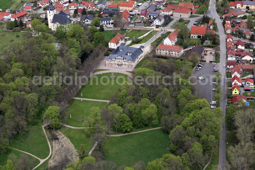 Molsdorf from above - Palace on place Schlossplatz in Molsdorf in the state Thuringia, Germany