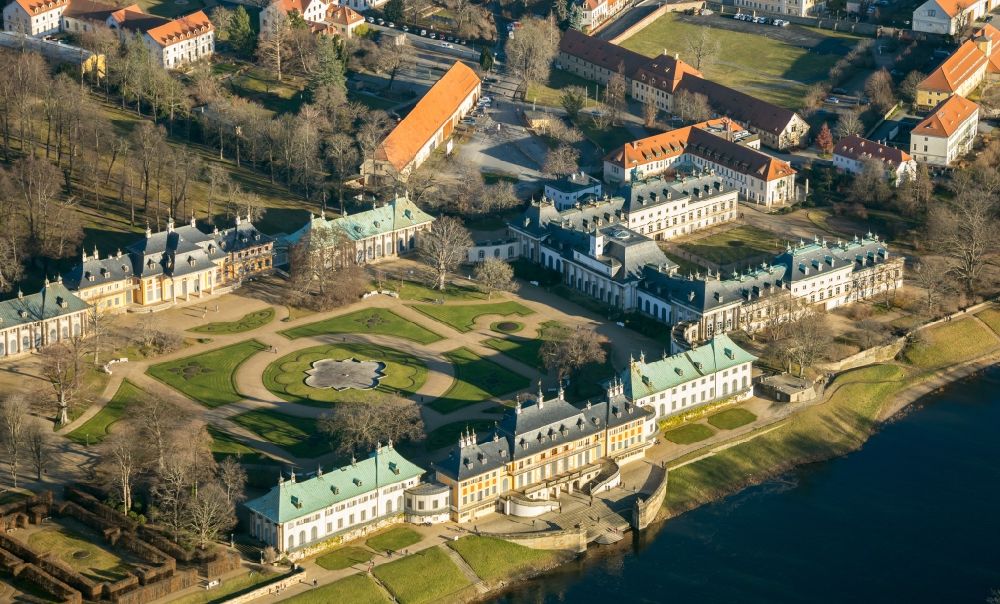 Aerial photograph Dresden - Palace Pillnitz in Dresden in the state Saxony, Germany
