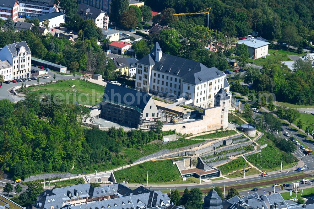 Aerial photograph Plauen - Palace on street Amtsberg in Plauen in Vogtland in the state Saxony, Germany