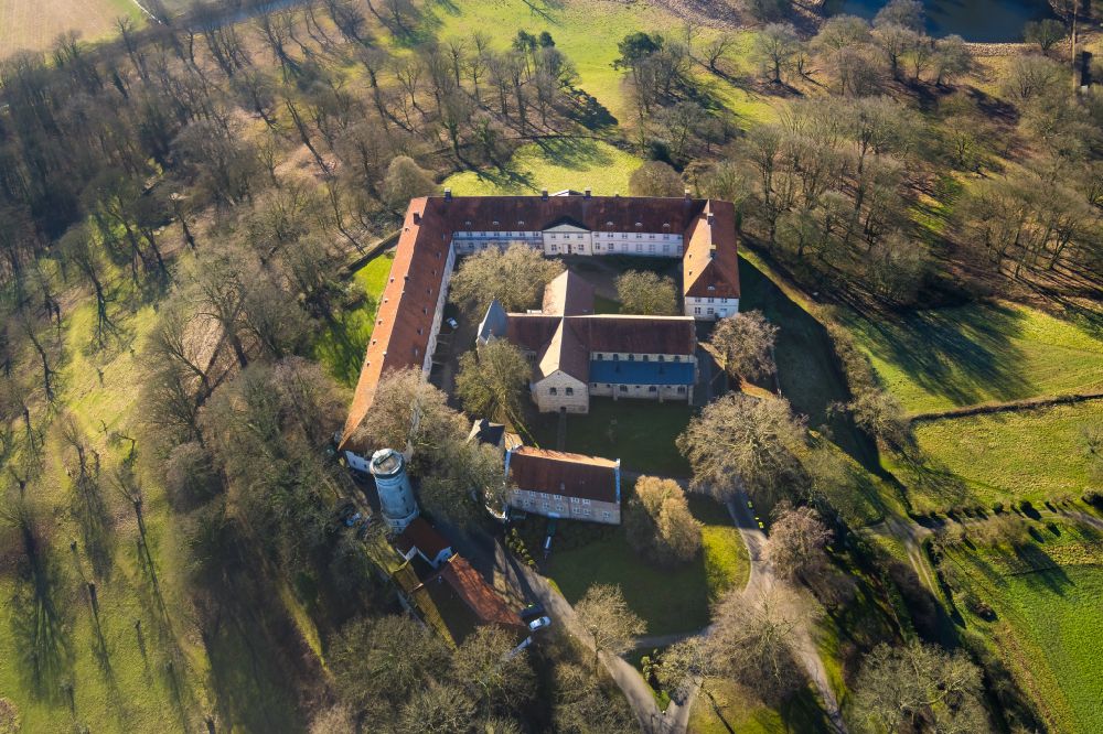 Cappenberg from above - Palace Schloss Cappenberg on street Schlossberg in Cappenberg in the state North Rhine-Westphalia, Germany