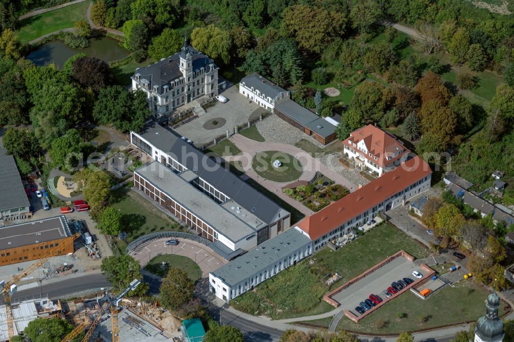 Leipzig from the bird's eye view: Palace Schloss Schoenefeld on the Zeumerstrasse in the district Abtnaundorf in Leipzig in the state Saxony, Germany
