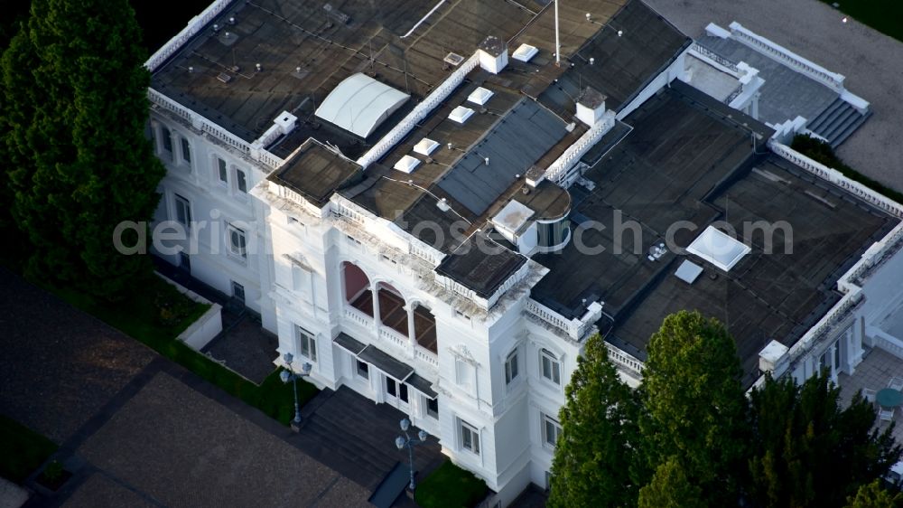 Aerial photograph Bonn - Palace Villa Hammerschmidt on Adenauerallee in the district Gronau in Bonn in the state North Rhine-Westphalia, Germany