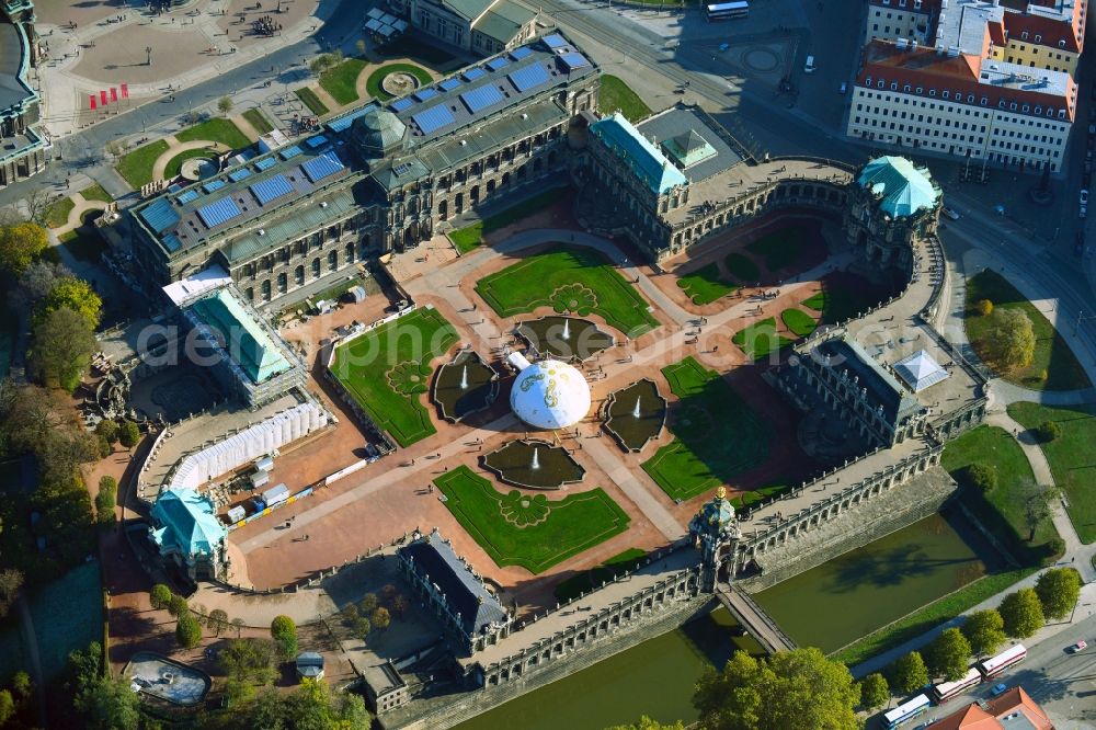 Aerial image Dresden - Palace Zwinger with of Gemaeldegalerie Alte Meister and dem Kronentor in the old town of Dresden in the state Saxony, Germany