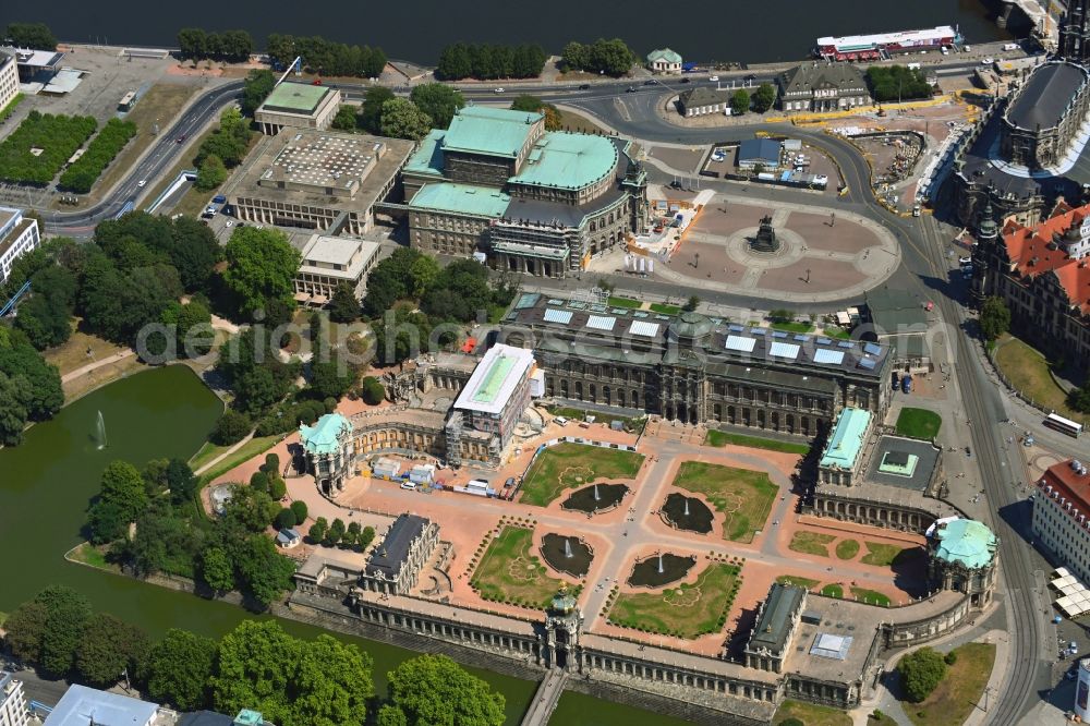 Dresden from the bird's eye view: Palace Zwinger with Gemaeldegalerie Alte Meister and the Kronentor in the old town of Dresden in the state Saxony, Germany