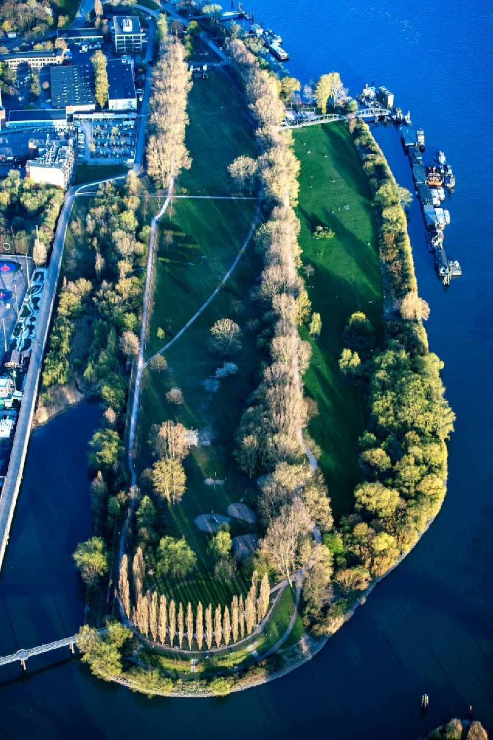 Aerial photograph Hamburg - Park of Elbpark in the district Rothenburgsort in Hamburg, Germany