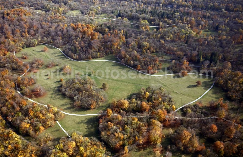 Aerial photograph München - Park of Englischer Garten in the district Schwabing-Freimann in Munich in the state Bavaria, Germany