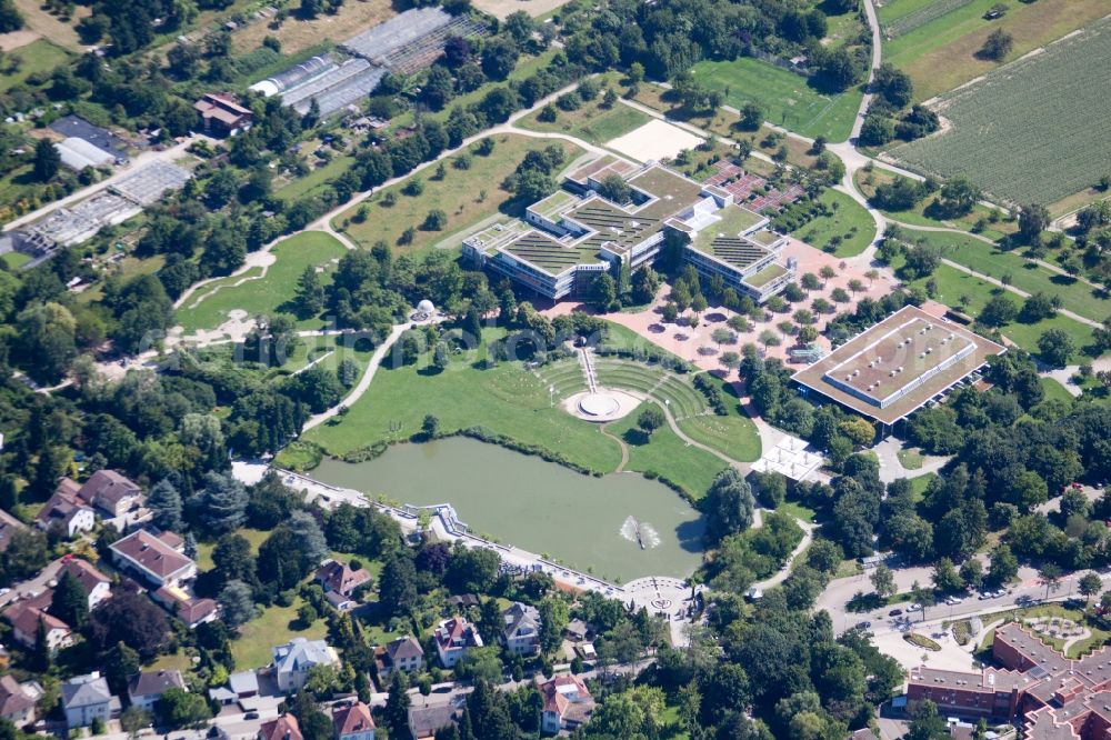 Ettlingen from above - Park of Horbachpark with lake Hoebach , Anne-Frank school and Albgauhalle in Ettlingen in the state Baden-Wuerttemberg