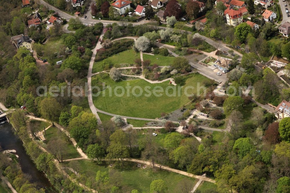 Erfurt from the bird's eye view: Park of Luisenpark on Gera in the district Bruehlervorstadt in Erfurt in the state Thuringia, Germany