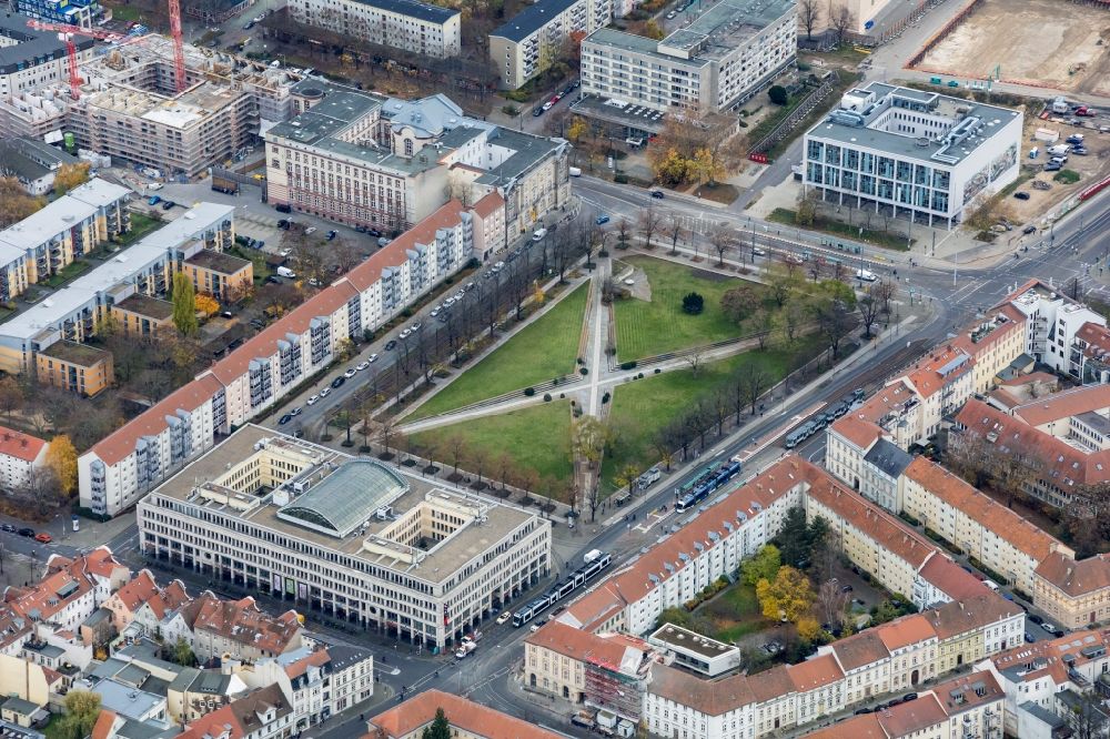 Aerial image Potsdam - Park of Platz of Einheit in the district Noerdliche Innenstadt in Potsdam in the state Brandenburg, Germany