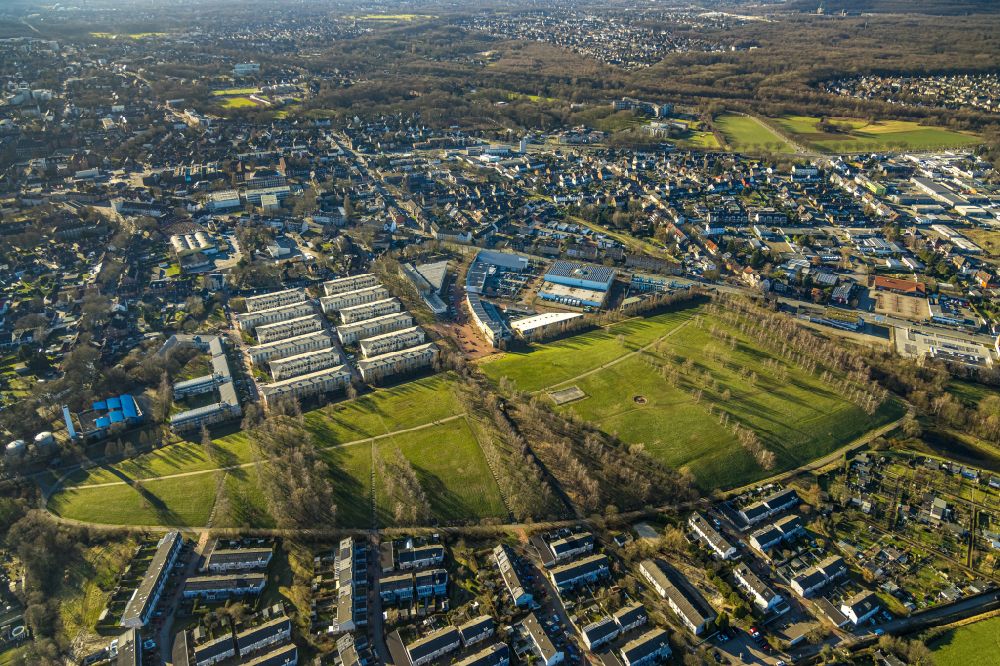 Bottrop from above - Park of Prosperpark in the district Stadtmitte in Bottrop in the state North Rhine-Westphalia, Germany