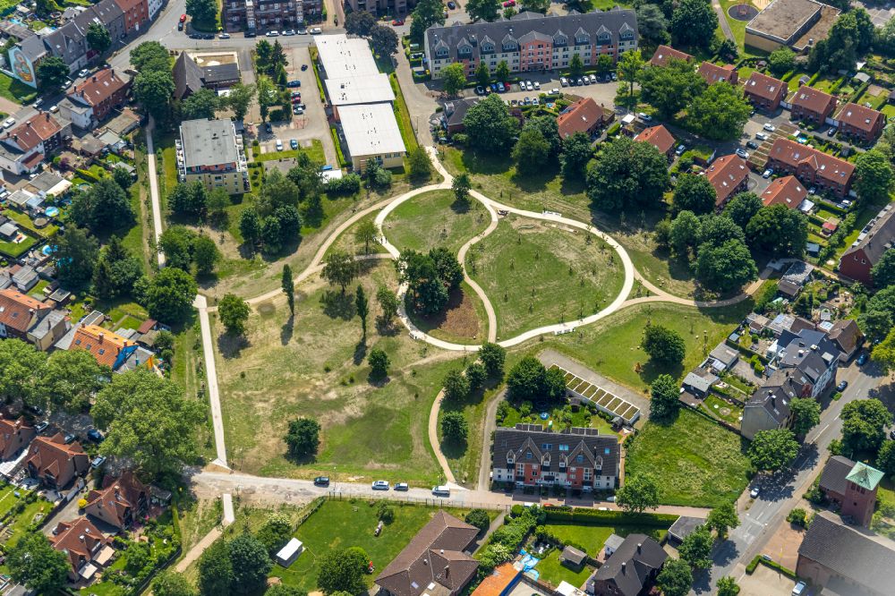 Aerial photograph Herne - Park of Quartierpark Klosterstrasse in the district Wanne-Eickel in Herne at Ruhrgebiet in the state North Rhine-Westphalia, Germany