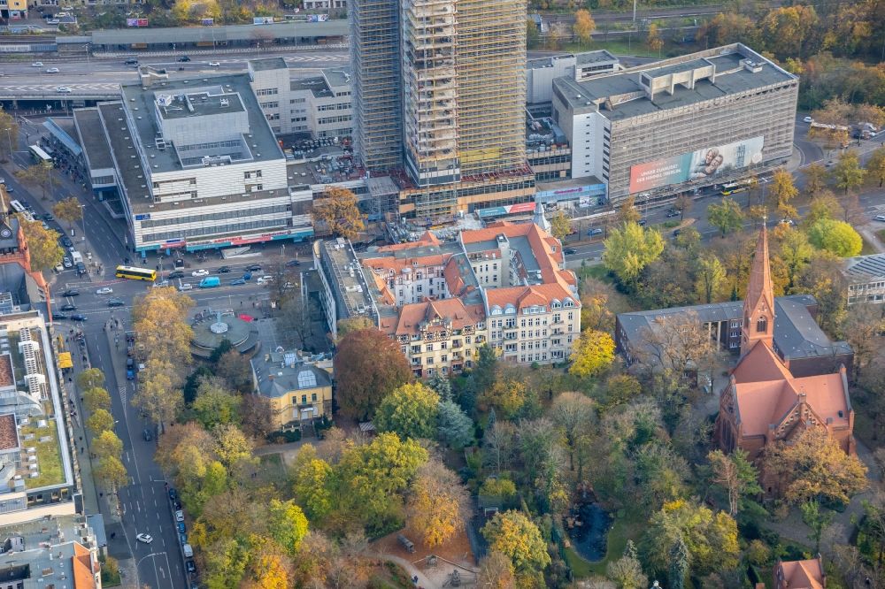 Aerial photograph Berlin - Park of Rothenburgstrasse corner Grunewaldstrasse in the district Steglitz in Berlin, Germany