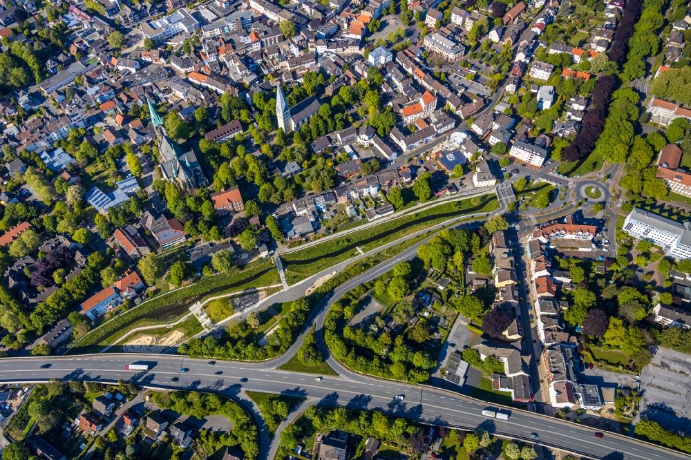 Aerial image Kamen - Park of Seseke-Park along the B233 in Kamen in the state North Rhine-Westphalia, Germany