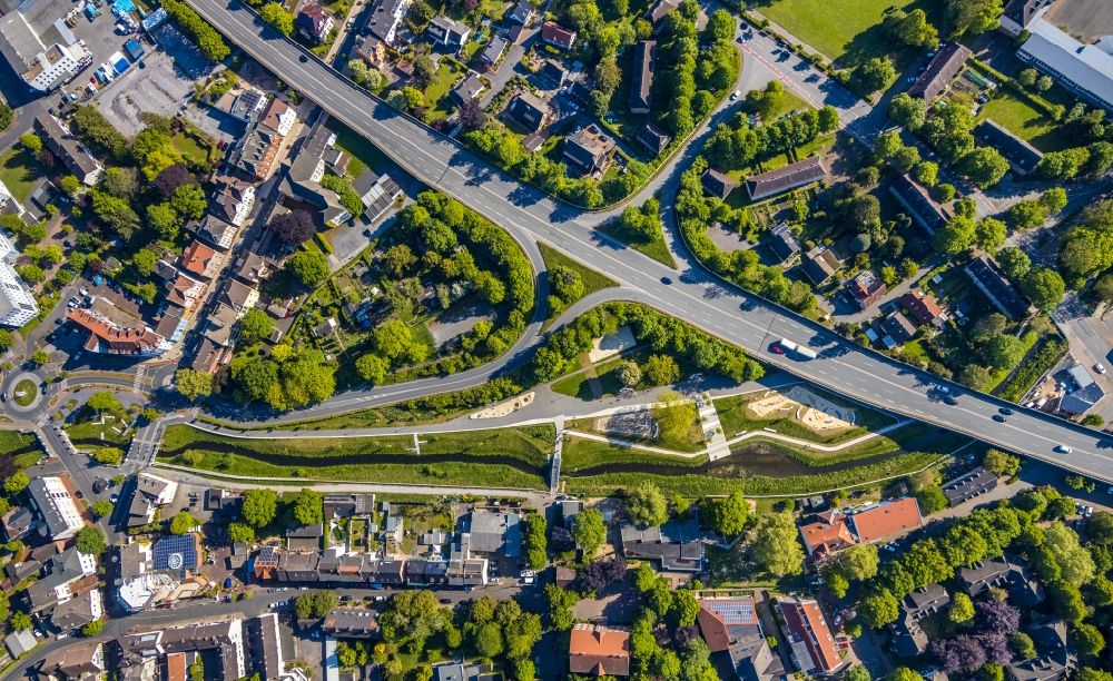 Aerial photograph Kamen - Park of Seseke-Park along the B233 in Kamen in the state North Rhine-Westphalia, Germany