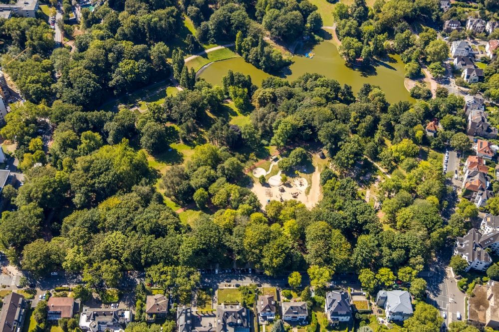 Aerial photograph Bochum - Park in the district Innenstadt in Bochum in the state North Rhine-Westphalia, Germany