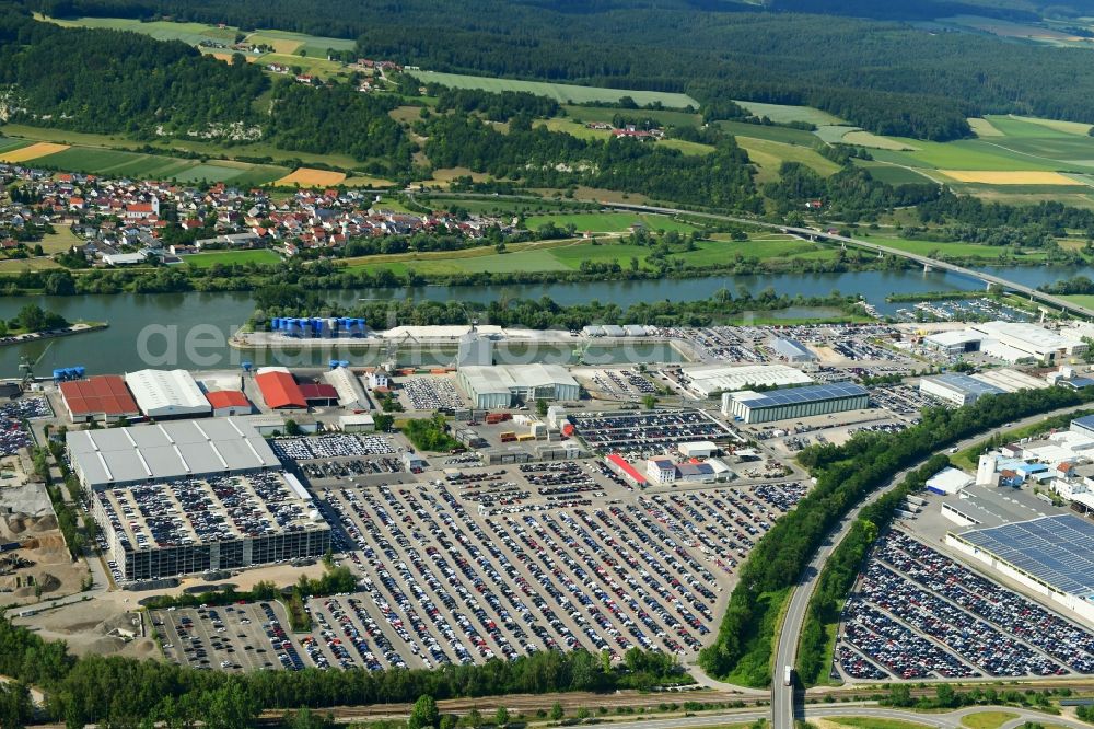 Aerial photograph Kelheim - Parking and storage space for automobiles on Grenzstrasse in Kelheim in the state Bavaria, Germany