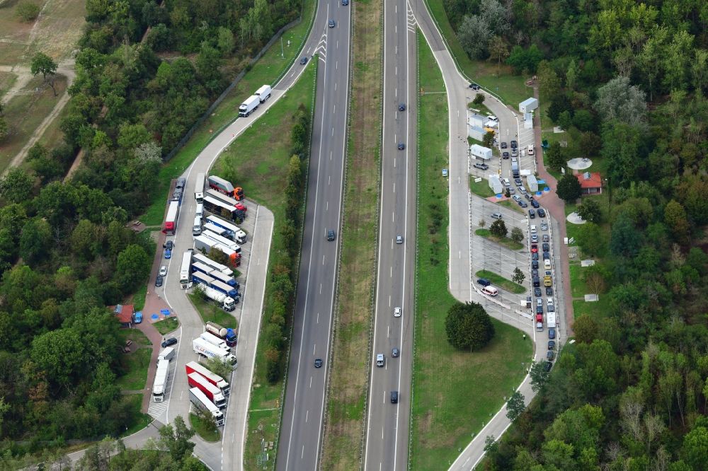 Aerial image Neuenburg am Rhein - Motorway service area Neunbur East on the edge of the course of BAB highway A5 with Corona - Teststation for returning travellers in Neuenburg am Rhein in the state Baden-Wuerttemberg, Germany