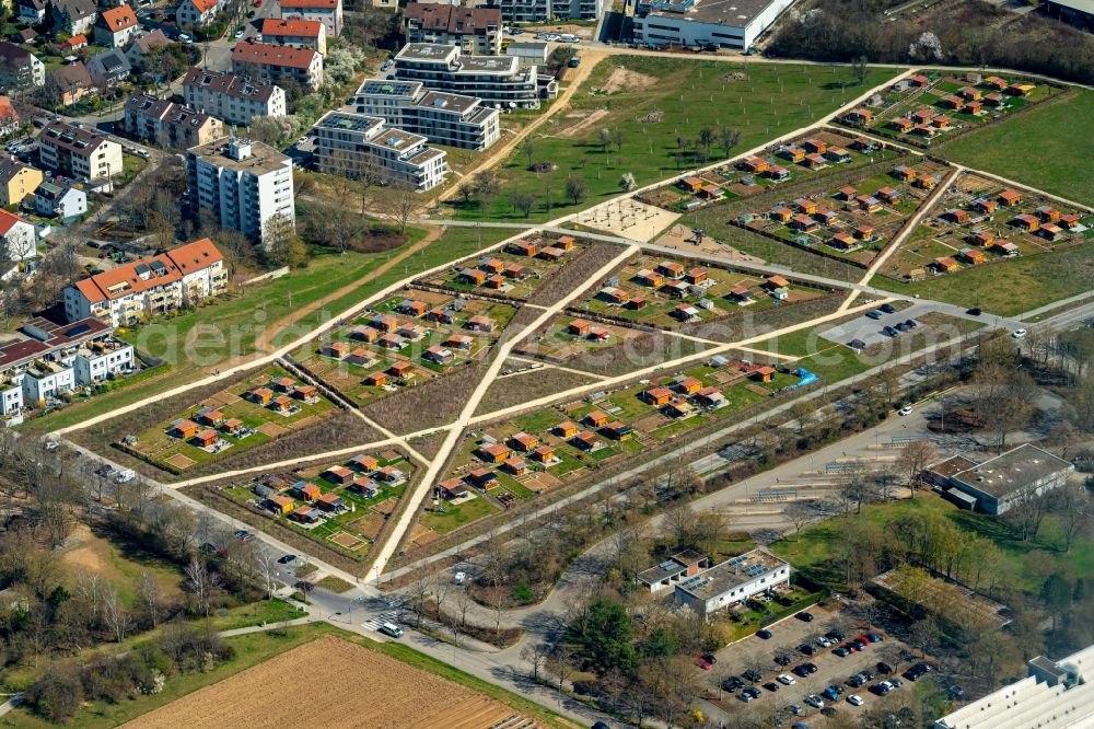 Aerial photograph Ludwigsburg - Parcel of a small garden on Roemerhuegelweg in Ludwigsburg in the state Baden-Wurttemberg, Germany