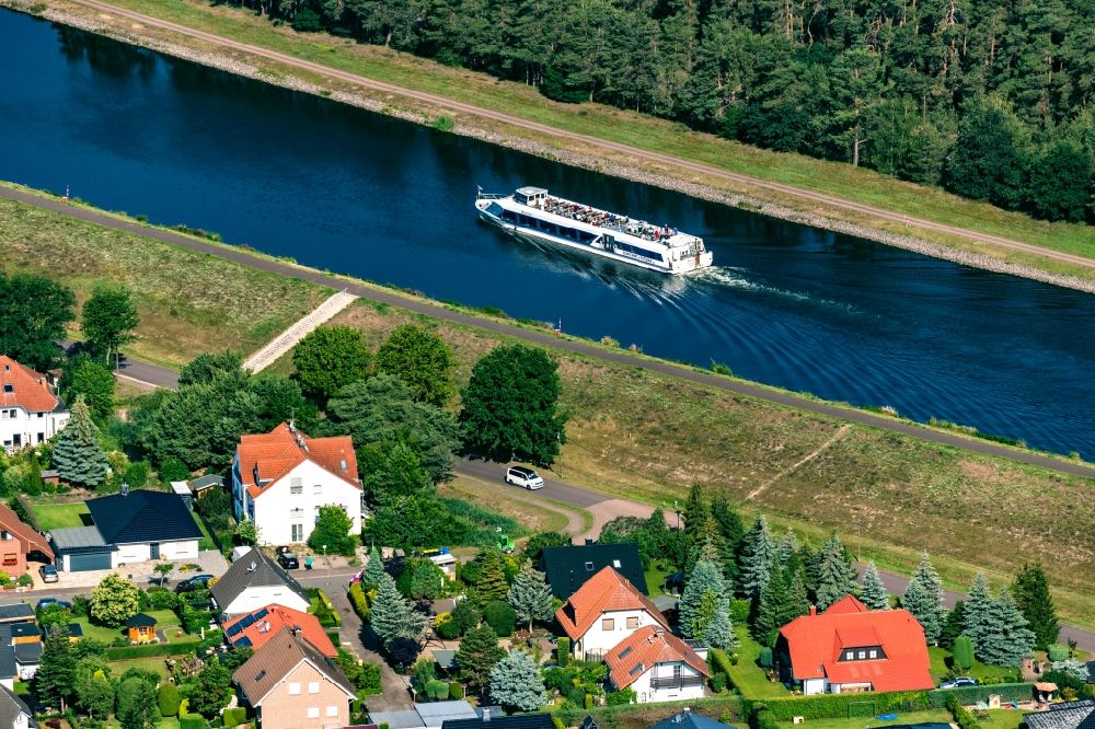 Aerial photograph Hohenwarthe - Passenger and passenger ship Belvedere on the Elbe-Havel Canal in Hohenwarthe in the state Saxony-Anhalt, Germany