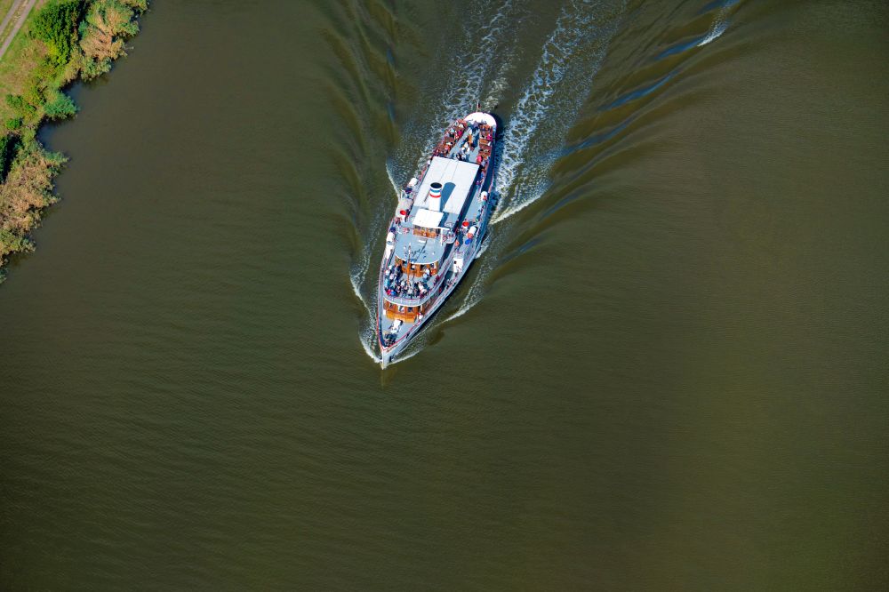 Gribbohm from the bird's eye view: Passenger ship Raddampfer Freya on canal Nord-Ostsee-Kanal in Gribbohm in the state Schleswig-Holstein, Germany