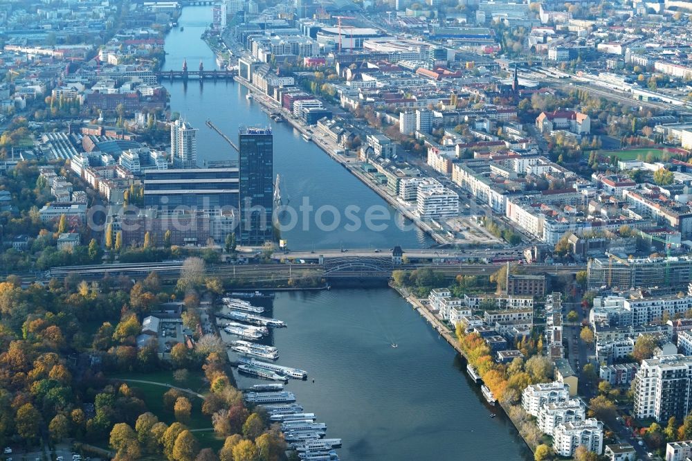 Berlin from the bird's eye view: Passenger and passenger ship of the star and circle navigation GmbH at the port Puschkinallee Treptow in Berlin