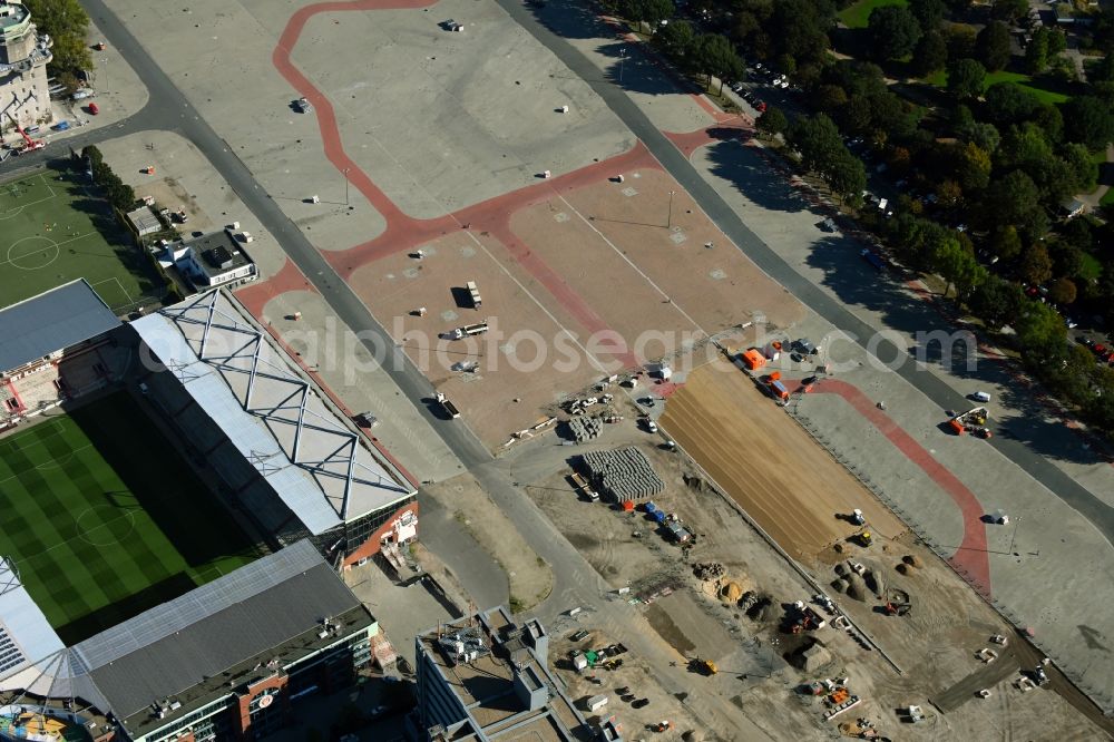 Aerial image Hamburg - Construction site for laying paving stones as flooring on Heiligengeistfeld in the district Sankt Pauli in Hamburg, Germany