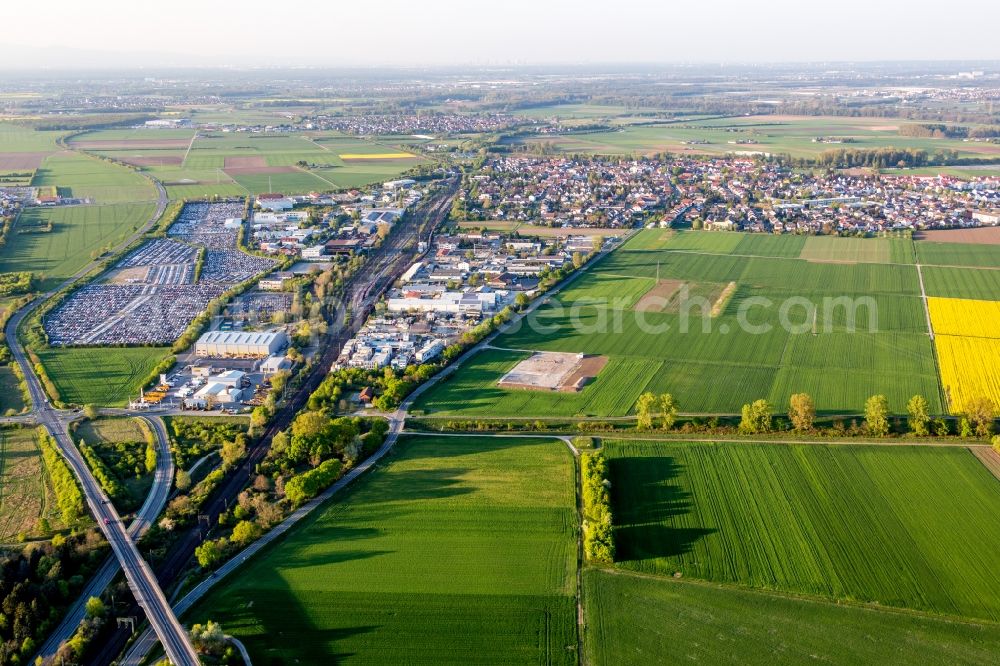 Aerial photograph Riedstadt - Vehicle trade space of specialist dealer ARS Altmann AG Automobillogistik - Niederlassung Riedstadt in Riedstadt in the state Hesse, Germany