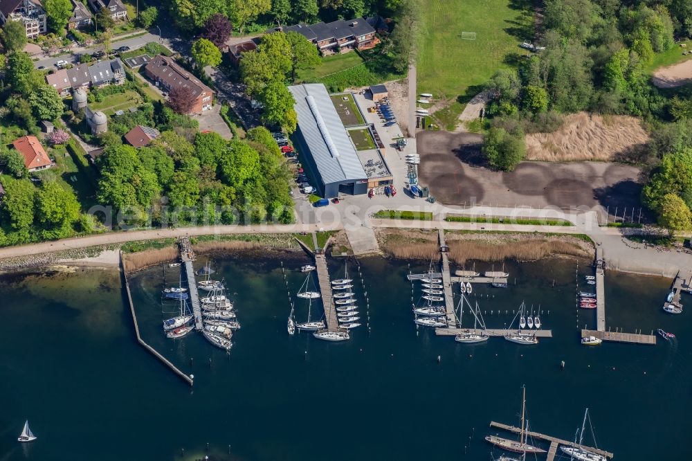Glücksburg from the bird's eye view: Planetarium and marina with boat berths on the shore of the Flensburg Fjord in Gluecksburg in Schleswig-Holstein, Germany