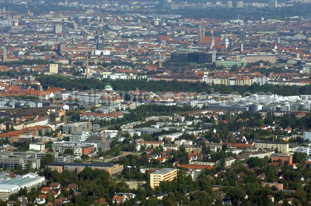 MÜNCHEN from above - Planungsfläche für Wohnungsneubauten an der Traunreuter Straße, Ecke Püchberger Straße und Balanstraße in München Giesing. Ein Projekt der Concept Bau GmbH München.