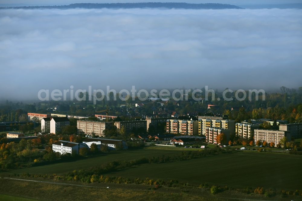 Aerial photograph Artern/Unstrut - Skyscrapers in the residential area of industrially manufactured settlement in Artern/Unstrut in the state Thuringia, Germany