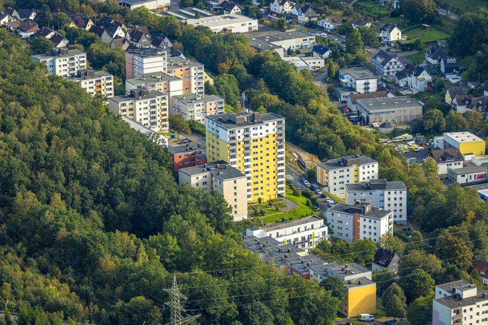 Aerial photograph Birlenbach - Residential area of industrially manufactured settlement on street Wildweg in Birlenbach at Siegerland in the state North Rhine-Westphalia, Germany