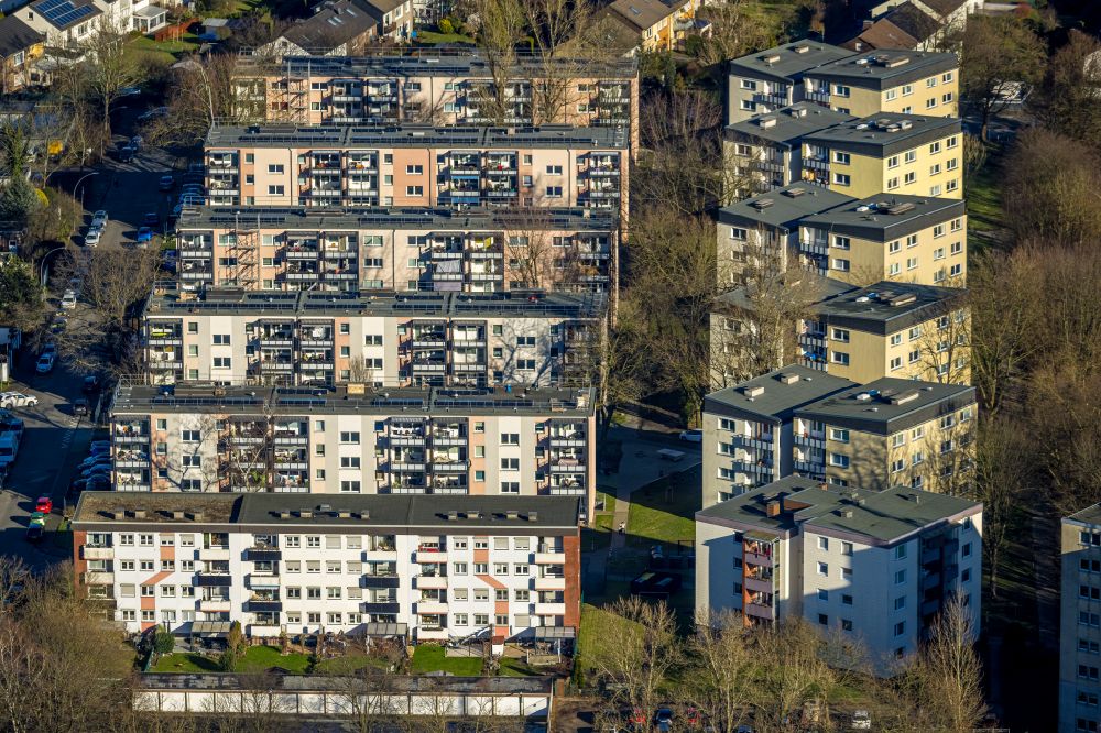 Aerial image Castrop-Rauxel - Residential area of industrially manufactured settlement on street Leipziger Strasse in the district Deininghausen in Castrop-Rauxel at Ruhrgebiet in the state North Rhine-Westphalia, Germany