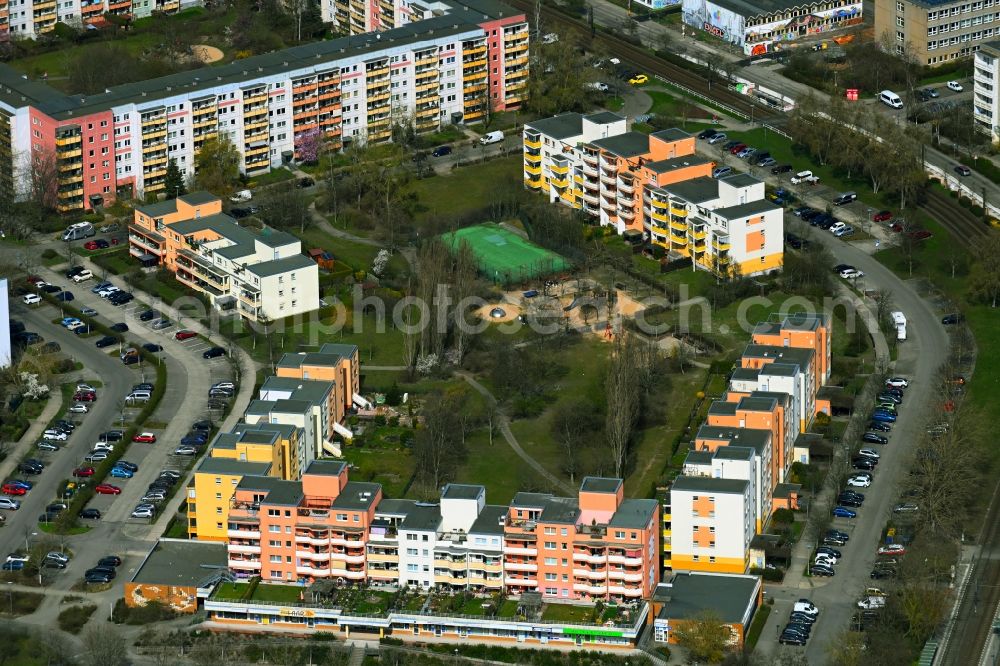 Berlin from the bird's eye view: Skyscrapers in the residential area of industrially manufactured settlement Eichhorster Strasse - Rosenbecker Strasse in the district Marzahn in Berlin, Germany