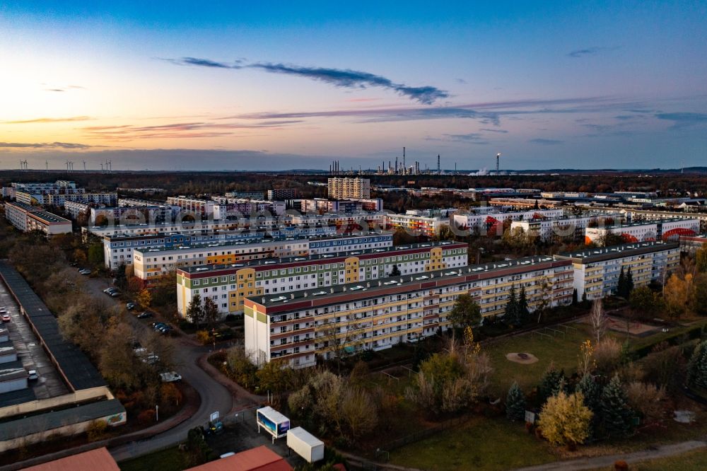 Aerial photograph Schwedt/Oder - Skyscrapers in the residential area of industrially manufactured settlement on Lilo-Herrmann-Strasse in Schwedt/Oder in the state Brandenburg, Germany