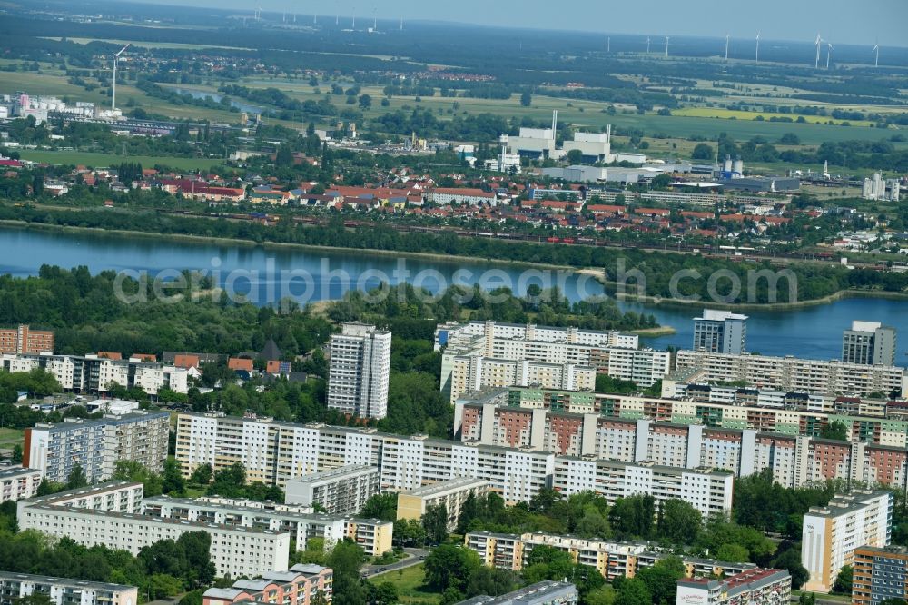 Aerial photograph Magdeburg - Skyscrapers in the residential area of industrially manufactured settlement in Magdeburg in the state Saxony-Anhalt, Germany