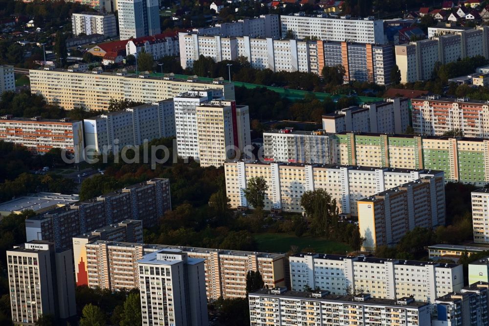 Aerial image Magdeburg - Skyscrapers in the residential area of industrially manufactured settlement in Magdeburg in the state Saxony-Anhalt, Germany
