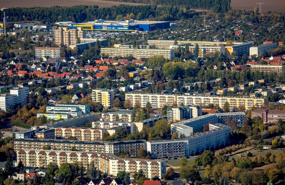 Aerial photograph Magdeburg - Skyscrapers in the residential area of industrially manufactured settlement in the district Olvenstedt in Magdeburg in the state Saxony-Anhalt, Germany