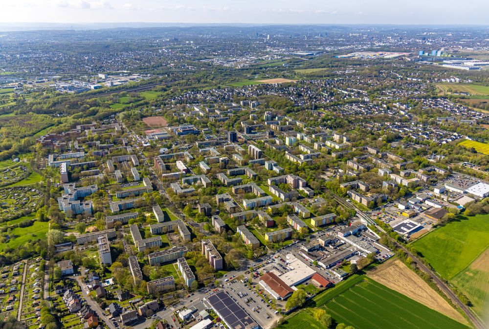Dortmund from the bird's eye view: Skyscrapers in the residential area of industrially manufactured settlement in the district Scharnhorst-Ost in Dortmund in the state North Rhine-Westphalia, Germany