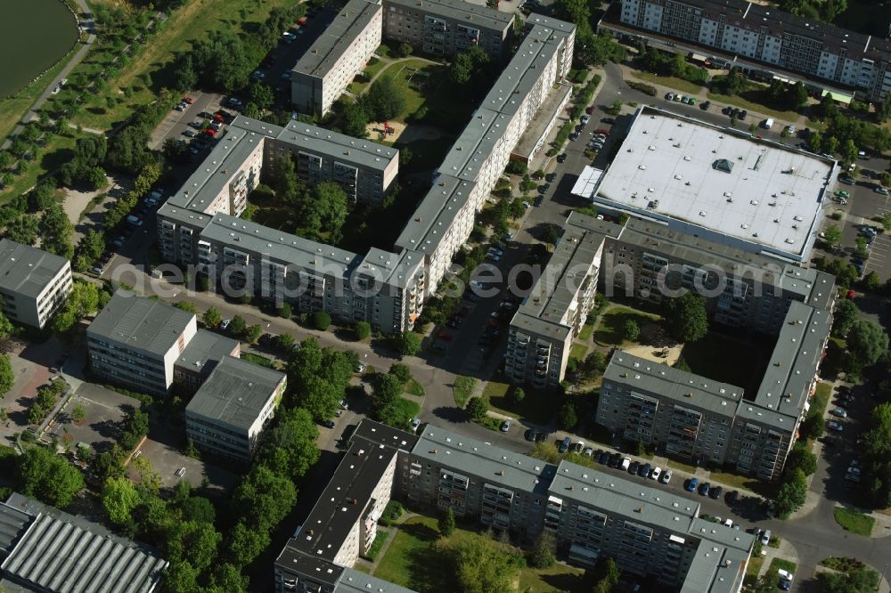 Aerial photograph Leipzig - Skyscrapers in the residential area of industrially manufactured settlement destrict Paunsdorf in Leipzig in the state Saxony