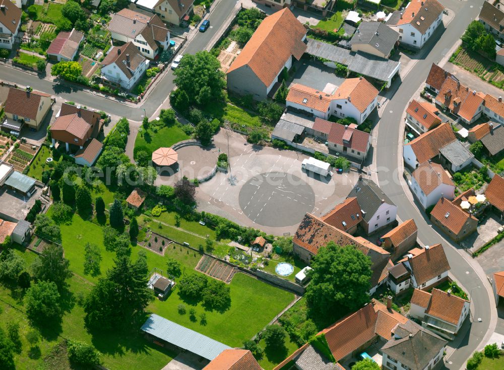 Aerial image Bolanden - Ensemble space an place in the inner city center on street Bennhauser Strasse in Bolanden in the state Rhineland-Palatinate, Germany