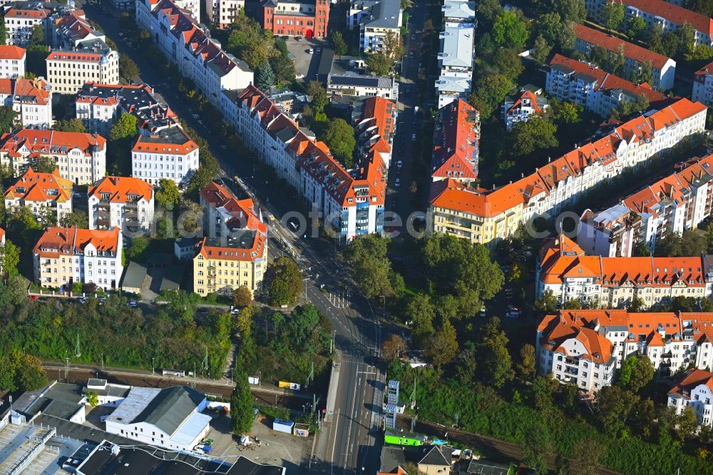 Leipzig from the bird's eye view: Ensemble space an place Coppiplatz in the inner city center in the district Gohlis in Leipzig in the state Saxony, Germany
