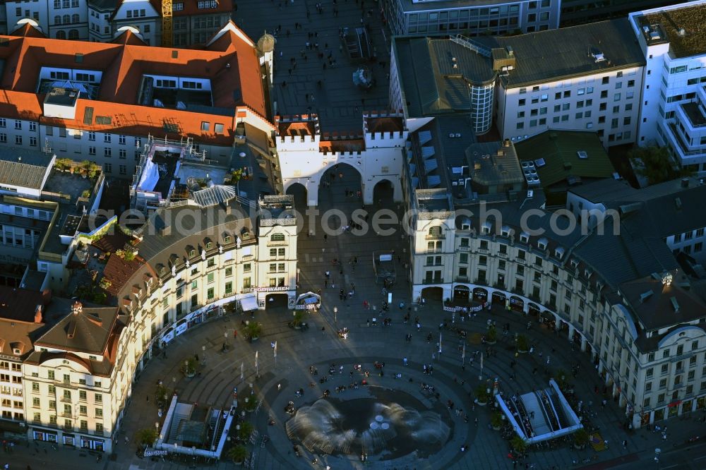 München from the bird's eye view: Ensemble space an place Karlsplatz - Stachus in the inner city center in Munich in the state Bavaria, Germany