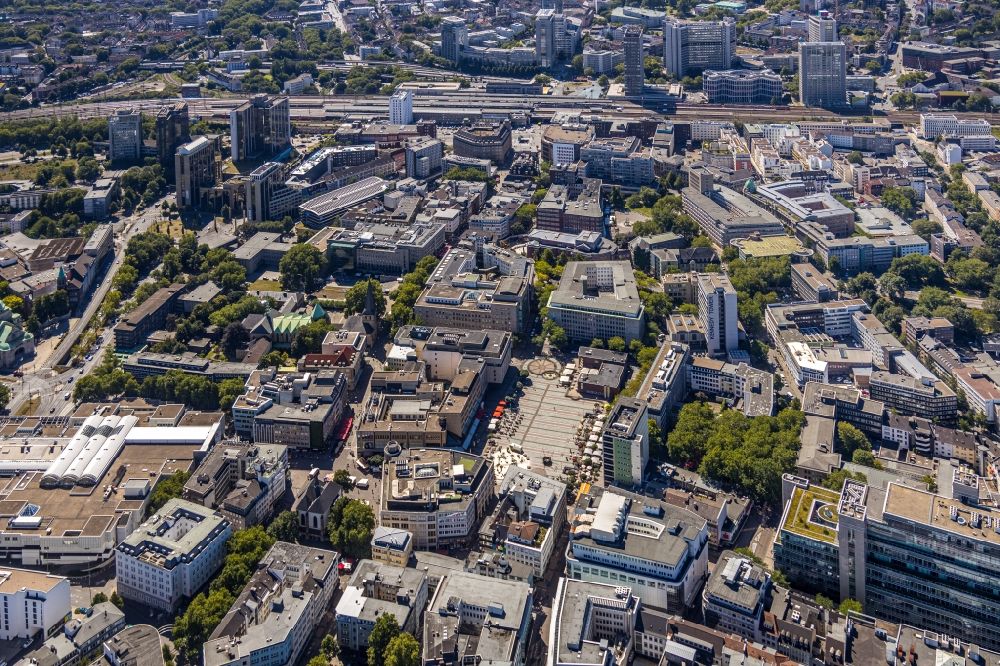 Aerial photograph Essen - Ensemble space an place Kennedyplatz in the inner city center in Essen in the state North Rhine-Westphalia, Germany