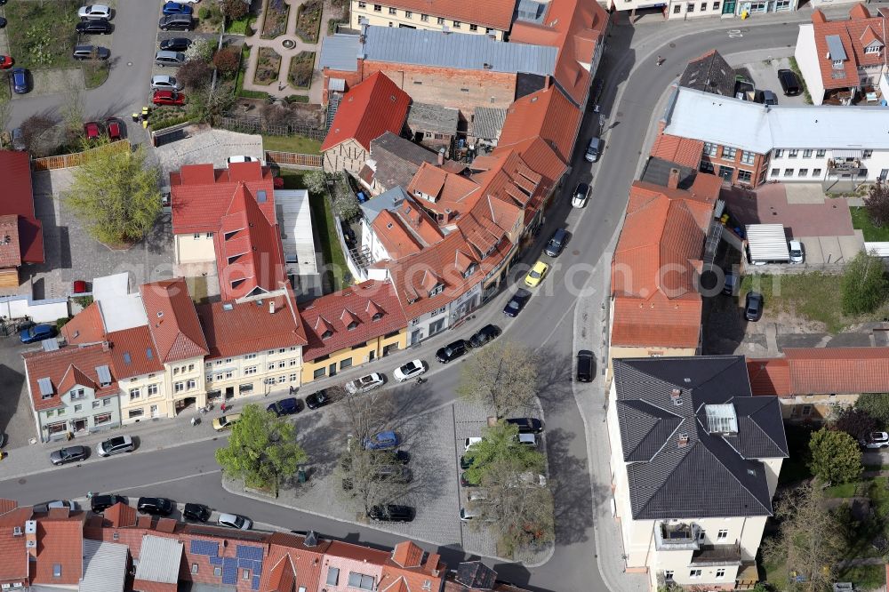 Sömmerda from above - Ensemble space an place Kronbiegelplatz and Weissenseer Strasse in the inner city center in Soemmerda in the state Thuringia, Germany