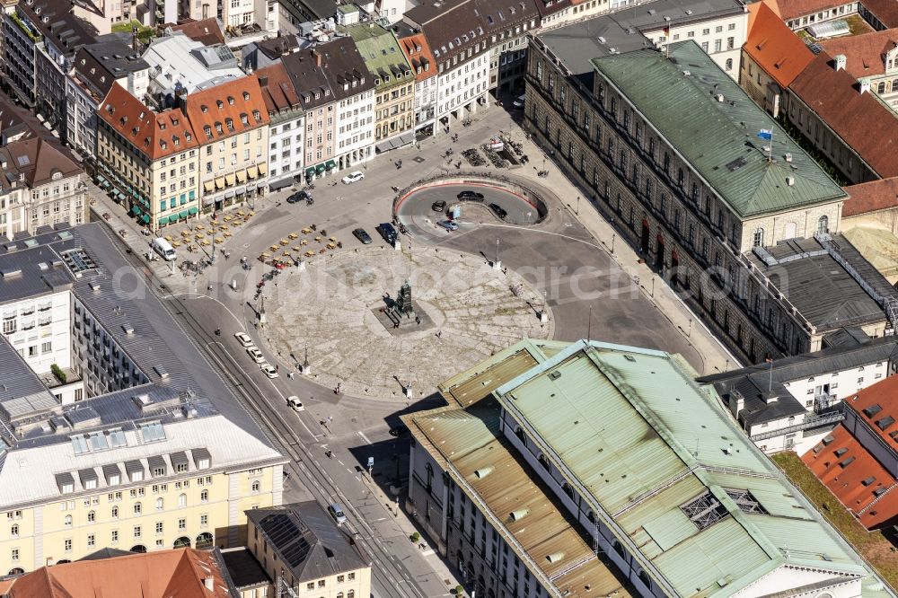 München from the bird's eye view: Square ensemble Max-Joseph-Platz with monument to King Max I. Joseph and a view of the Palais Toerring-Jettenbach in the city center of the old town in Munich in the state Bavaria, Germany
